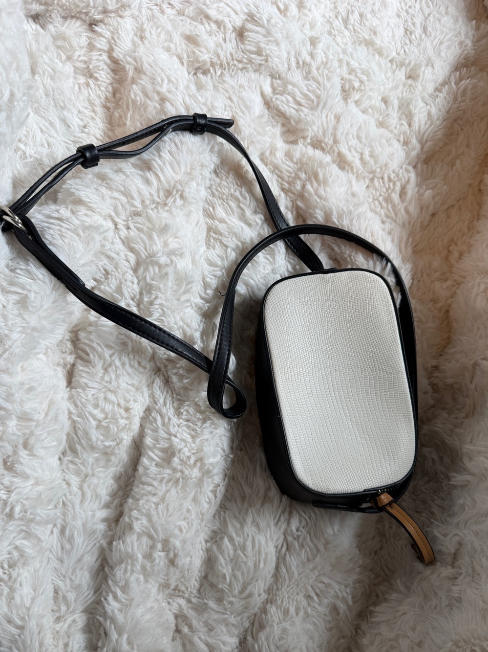 GAP Black & White Crossbody Bag